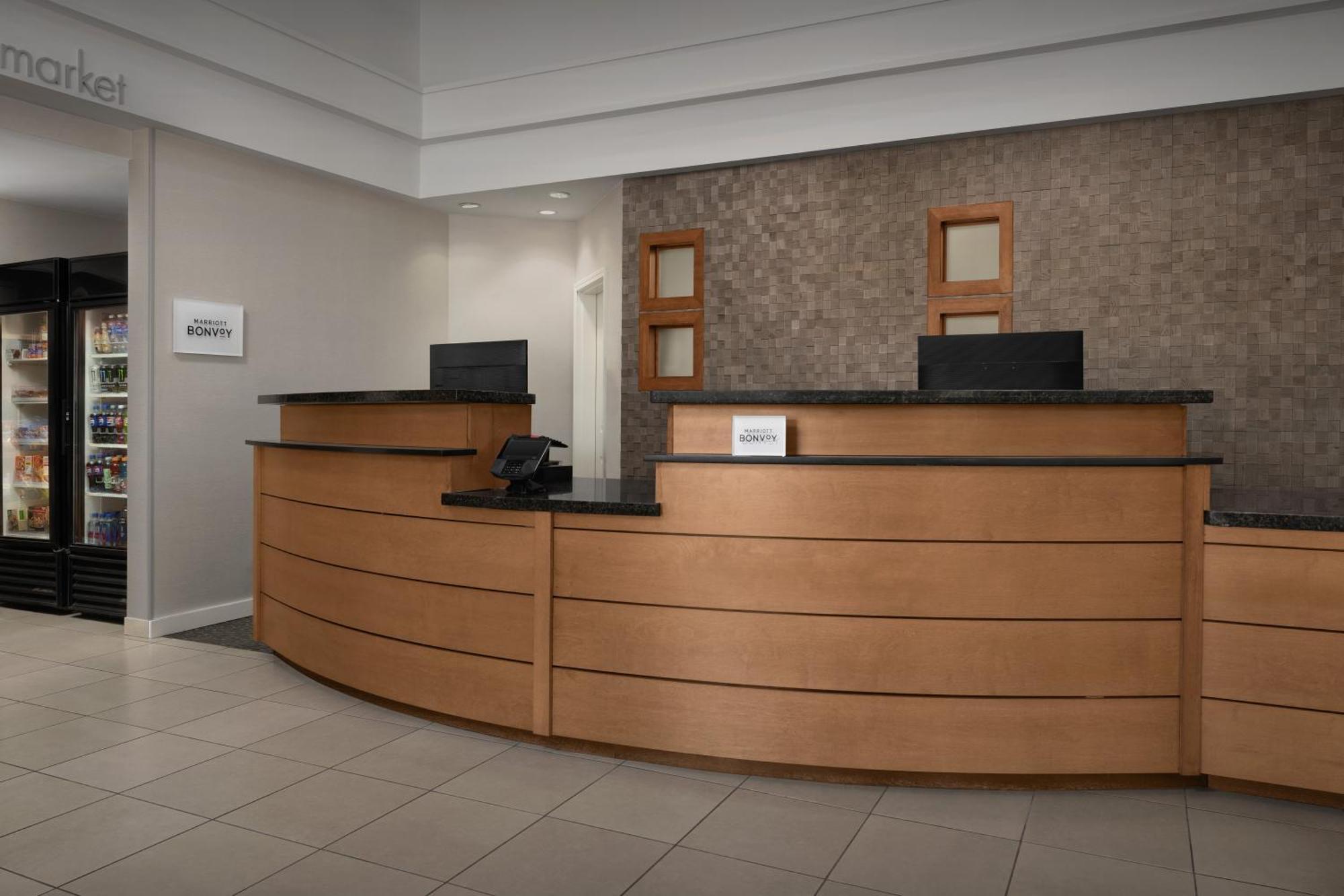Residence Inn Phoenix North Happy Valley Екстериор снимка
